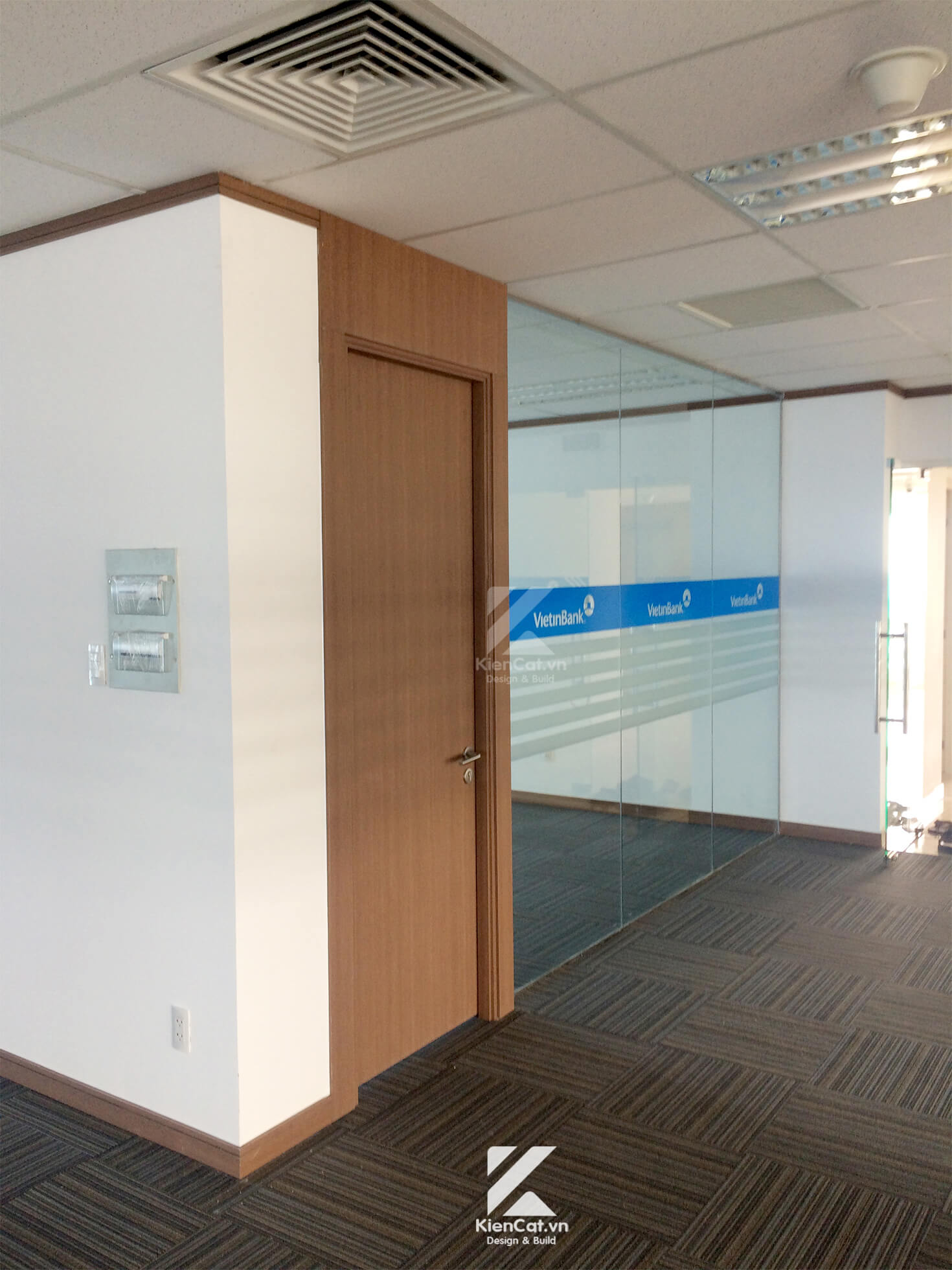 thi công hoàn thiện nội thất ngân hàng vietinbank