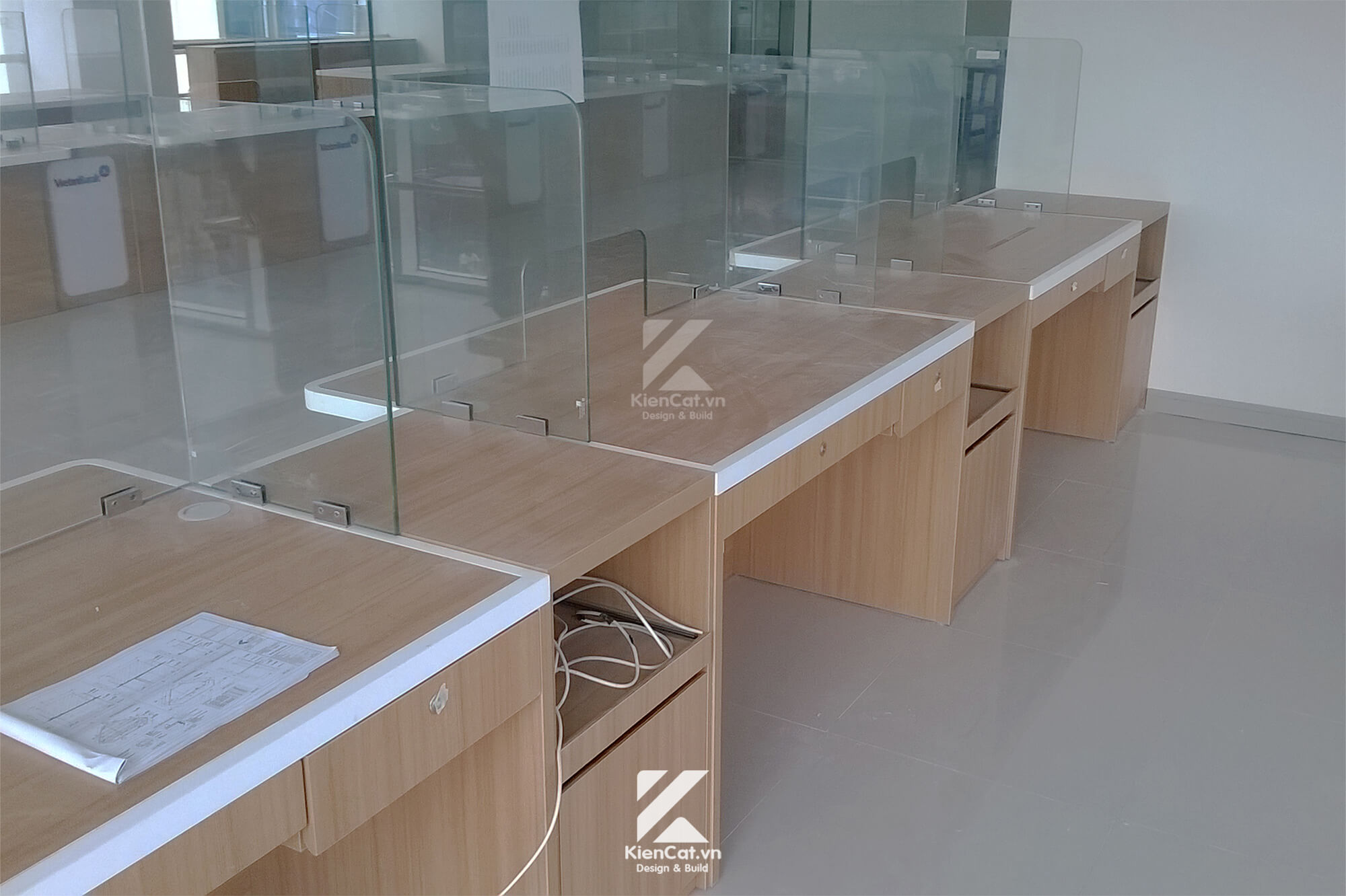 thi công nội thất ngân hàng vietinbank