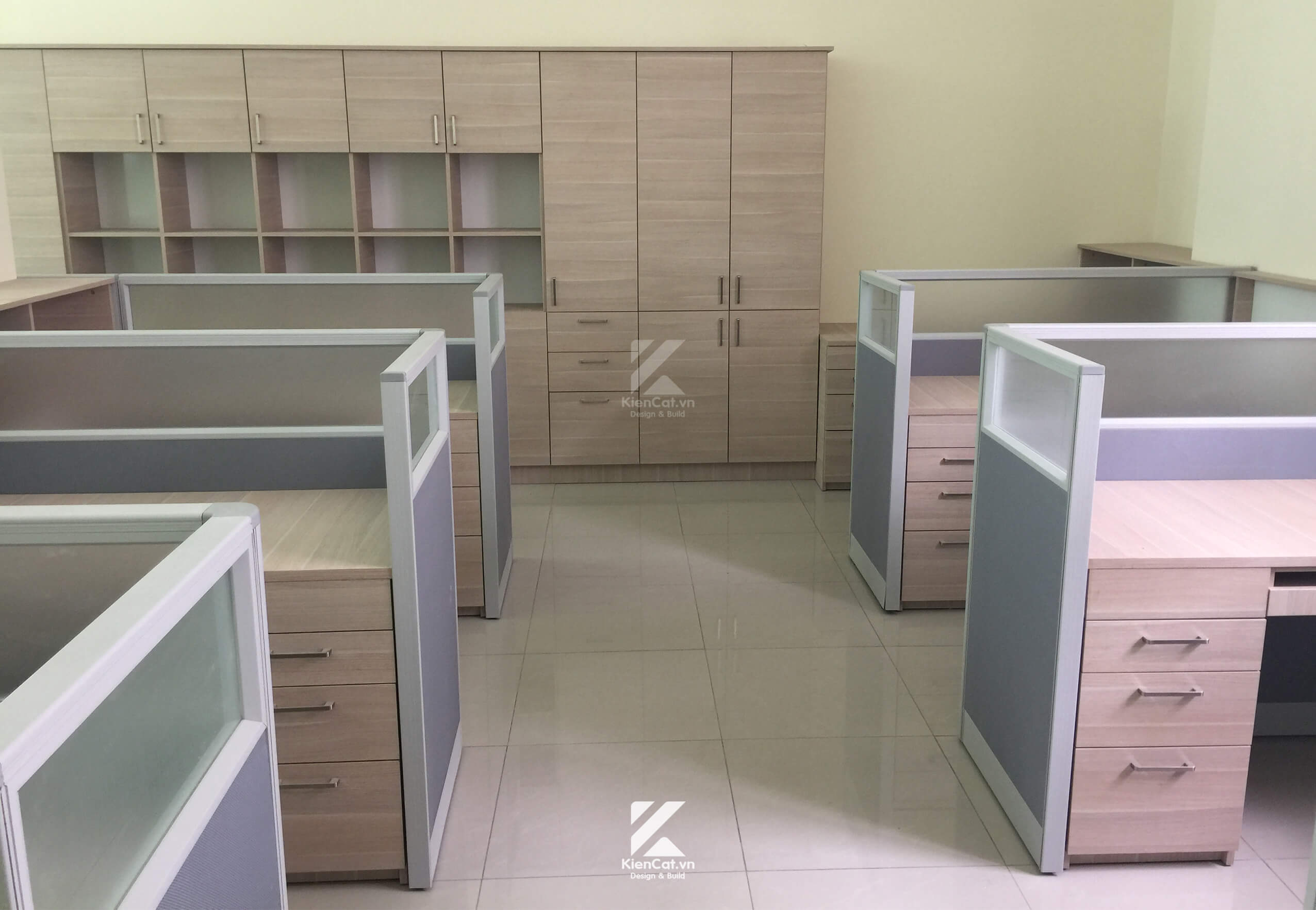 thiết kế thi công nội thất văn phòng