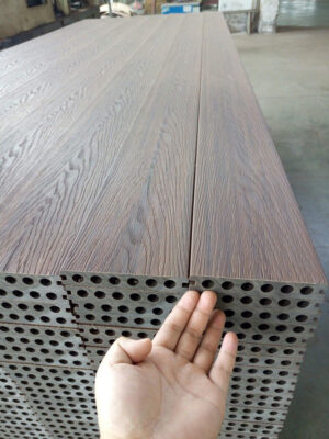 sàn gỗ nhựa 2 lớp ngoài trời phủ ASA