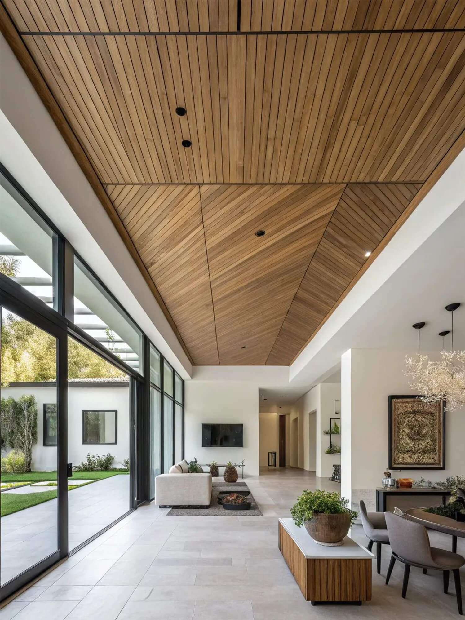 trần gỗ teak tự nhiên ốp phẳng