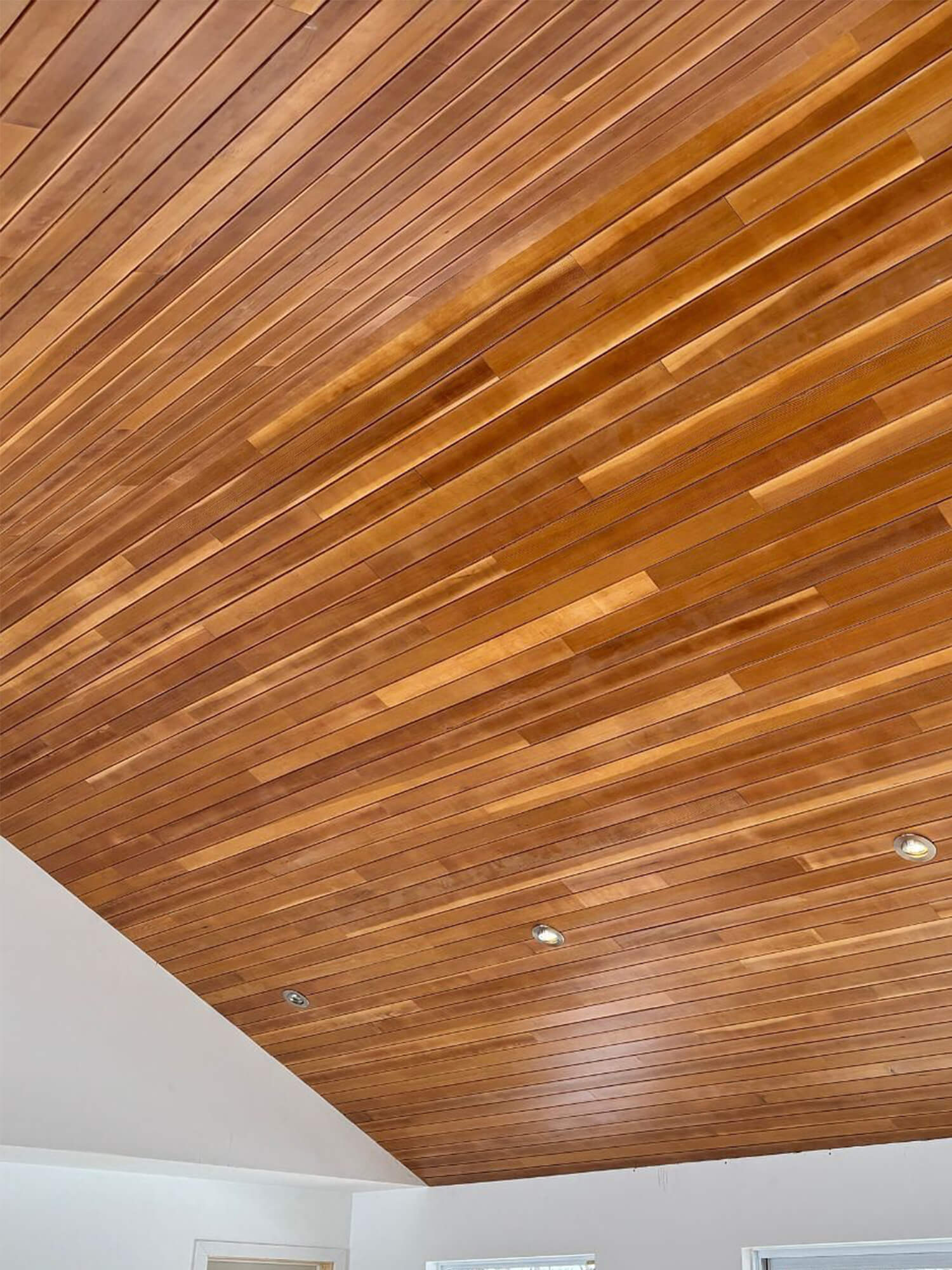 trần gỗ teak tự nhiên ốp phẳng